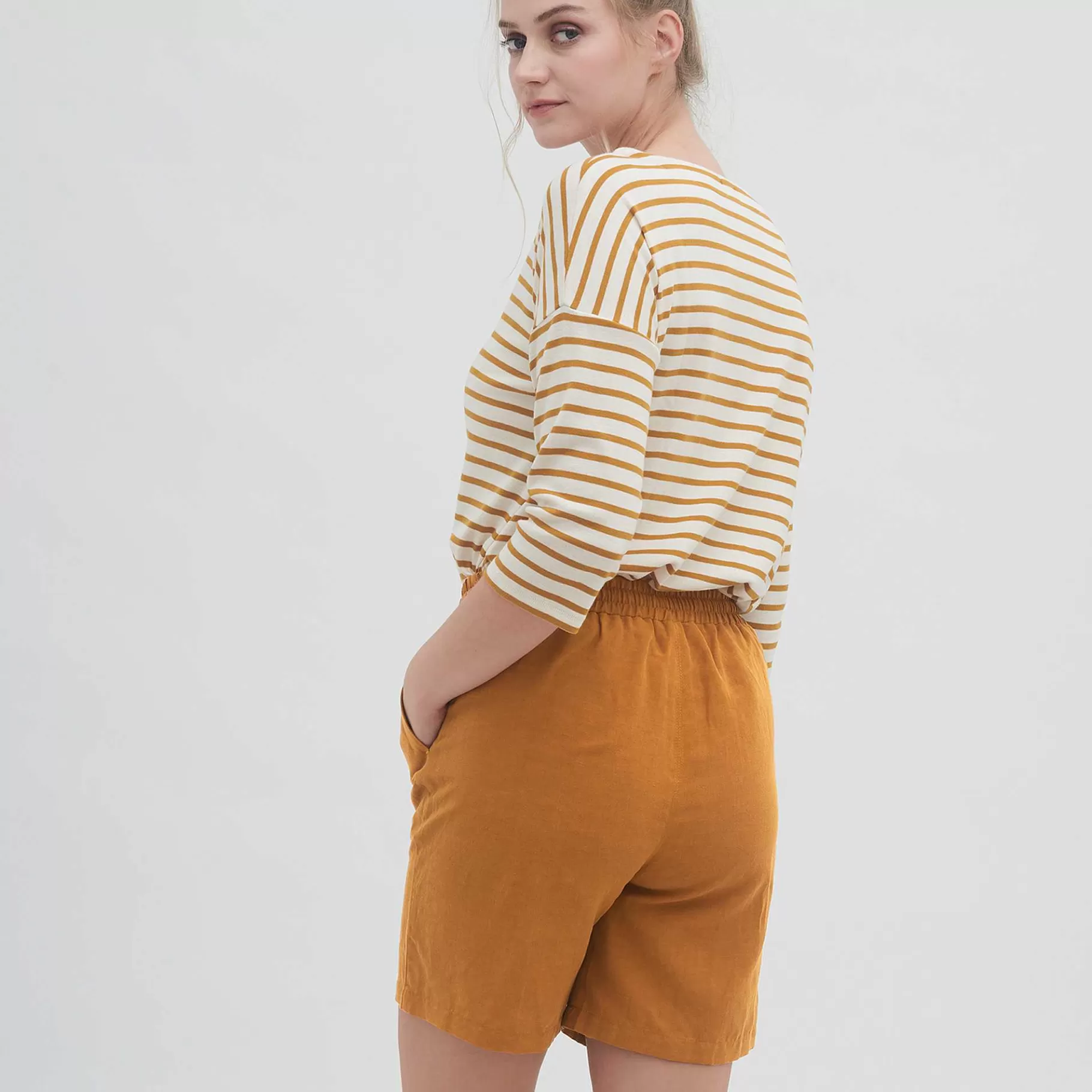 LIVING CRAFTS Orsina | Korte Broek Donker Amber Best Sale