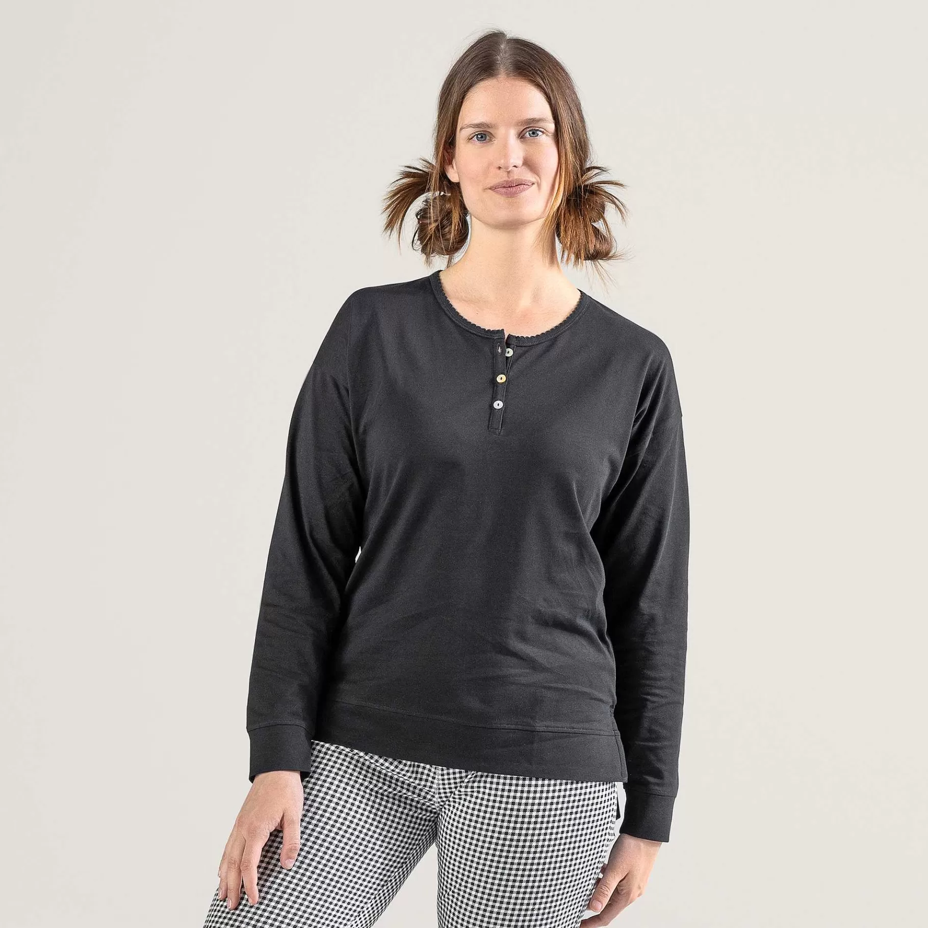 LIVING CRAFTS Pinella | Slaapshirt Zwart Clearance